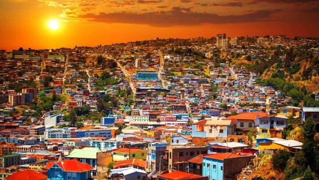 Por qué emigrar a Valparaíso si eres español, emigrar a Valparaíso como jubilado de España, emigrar a Chile como pensionista, coste de vida en Valparaíso.