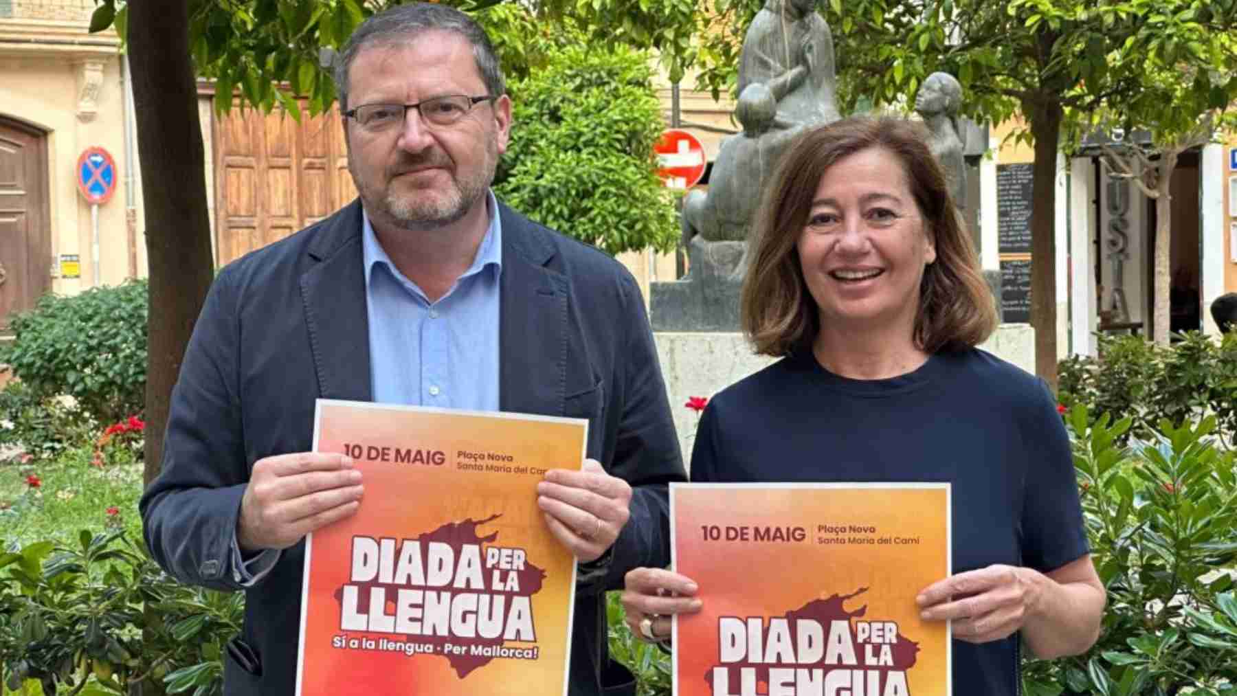El presidente de los independentistas de la OCB, Antoni Llabrés, con Francina Armengol.