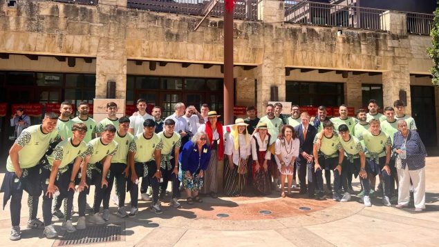 San Antonio celebra una recepción oficial a la UD Las Palmas con motivo del 50 aniversario del hermanamiento con Las Palmas