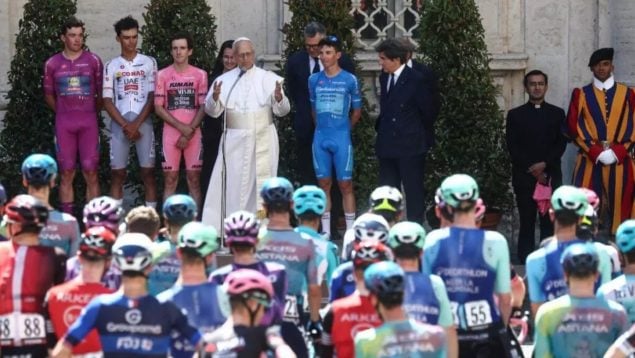 Papa León XIV Giro de Italia