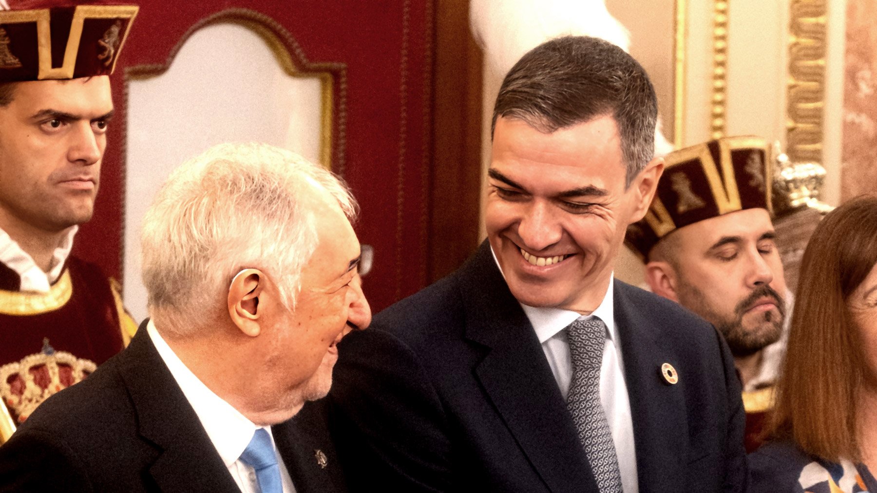 Cándido Conde-Pumpido y Pedro Sánchez. (EP)