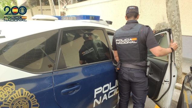 Detenido un dominicano por cortar cara, cuello y piernas con cristales a varias personas en Santa Catalina