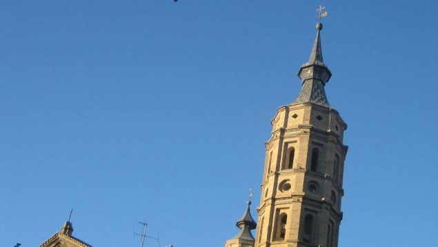 La Torre Inclinada de Pisa de Zaragoza, torre de pisa en Aragón, iglesia inclinada en Zaragoza, torre iglesia san juan de los panetes, torres españolas inclinadas, torre inclinada de pisa en Zaragoza.