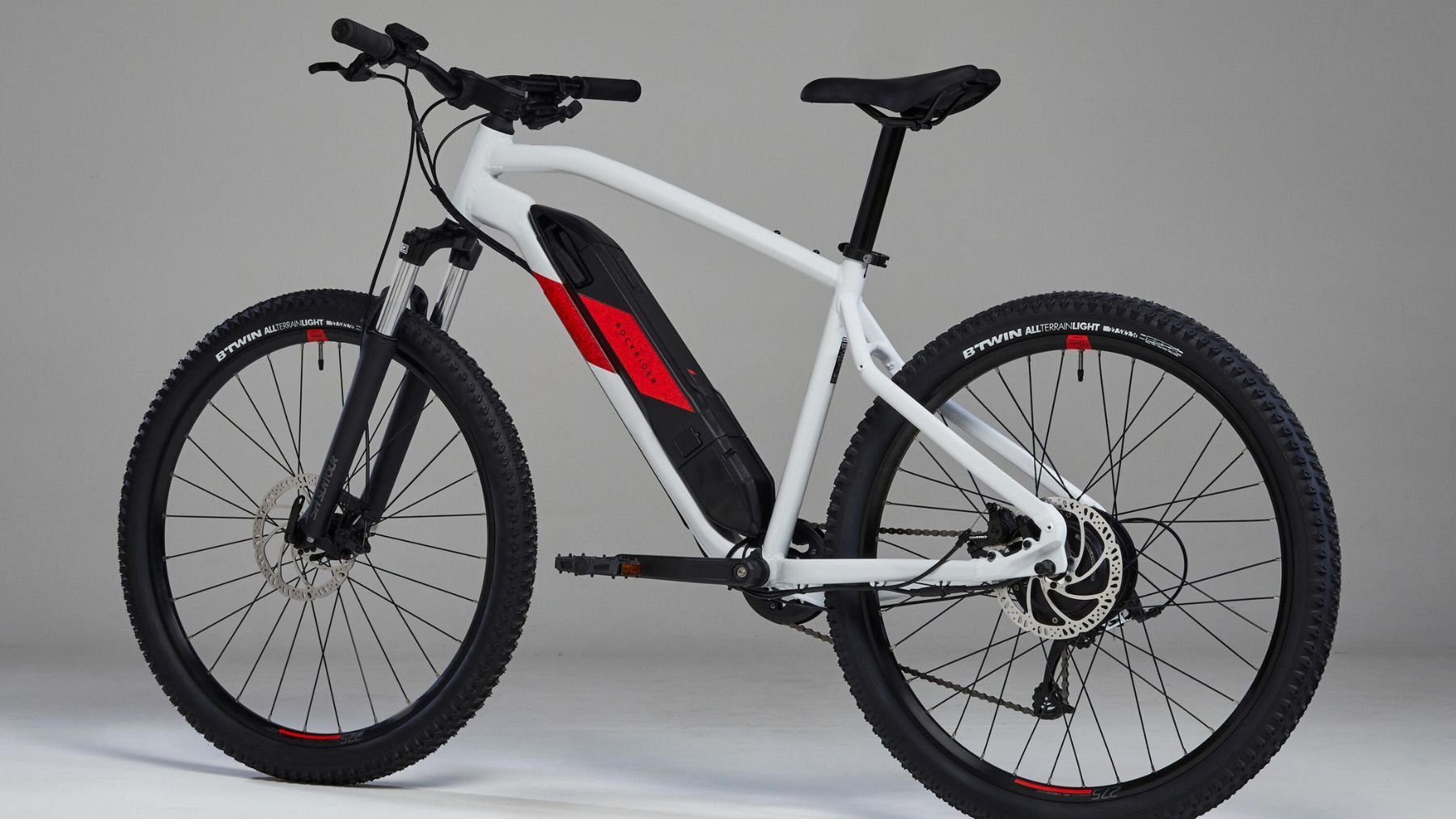 La bici eléctrica con la que arrasa Decathlon.