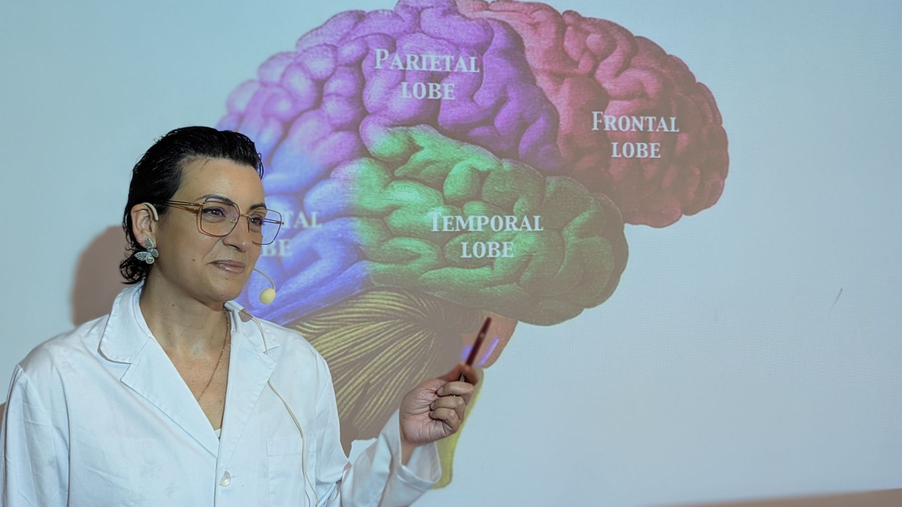 Dra. del Caño: “La música estimula el cerebro en trastornos neurológicos