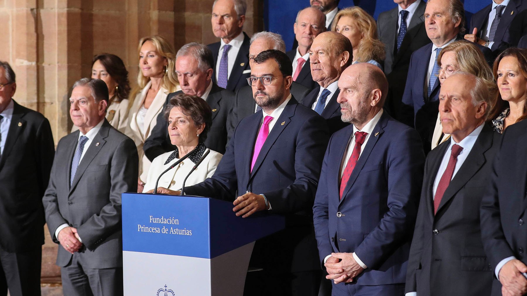 El jurado de los premios Princesa de Asturias presidido por el socialista Adrián Barbón (Foto: Efe).
