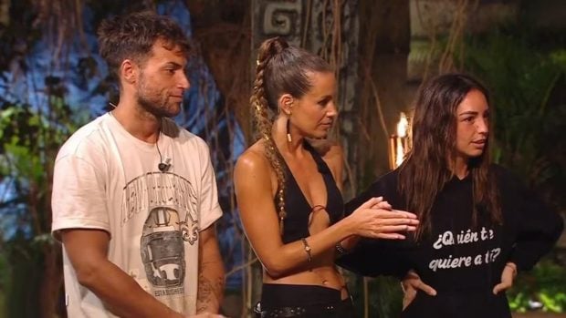 Montoya y Anita Williams junto a Laura Madrueño. (Mediaset)