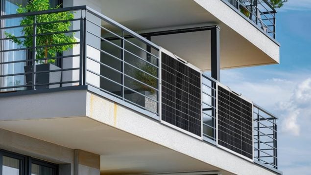 Amazon rebaja este pack de placas solares flexibles de 260 W que puedes llevarte a cualquier parte y cuesta menos de 140 €