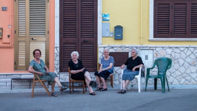 sillas fresco multa