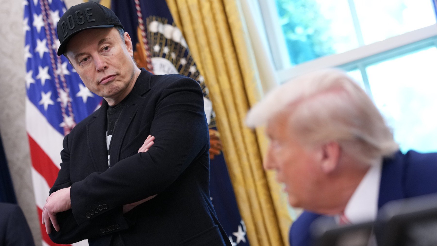 Elon Musk el último día en el Casa Blanca con Trump en el Despacho Oval. (Foto: Getty Images)