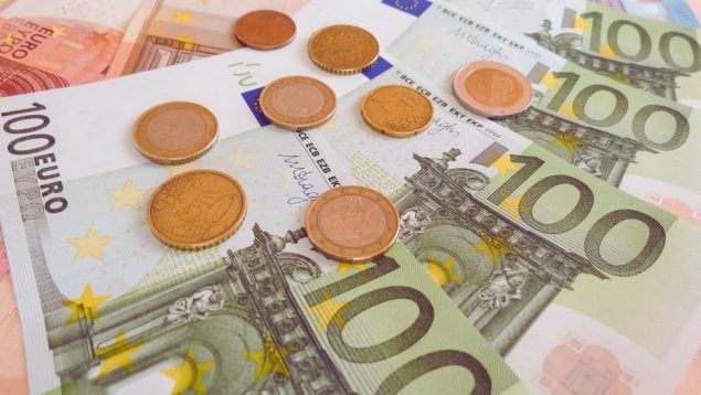 Dinero en casa