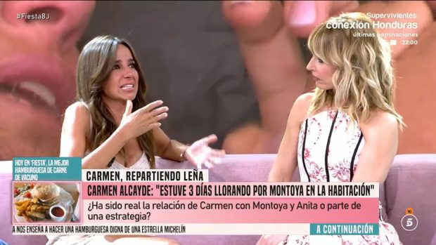 Carmen Alcayde y Emma García en Fiesta. (Mediaset)