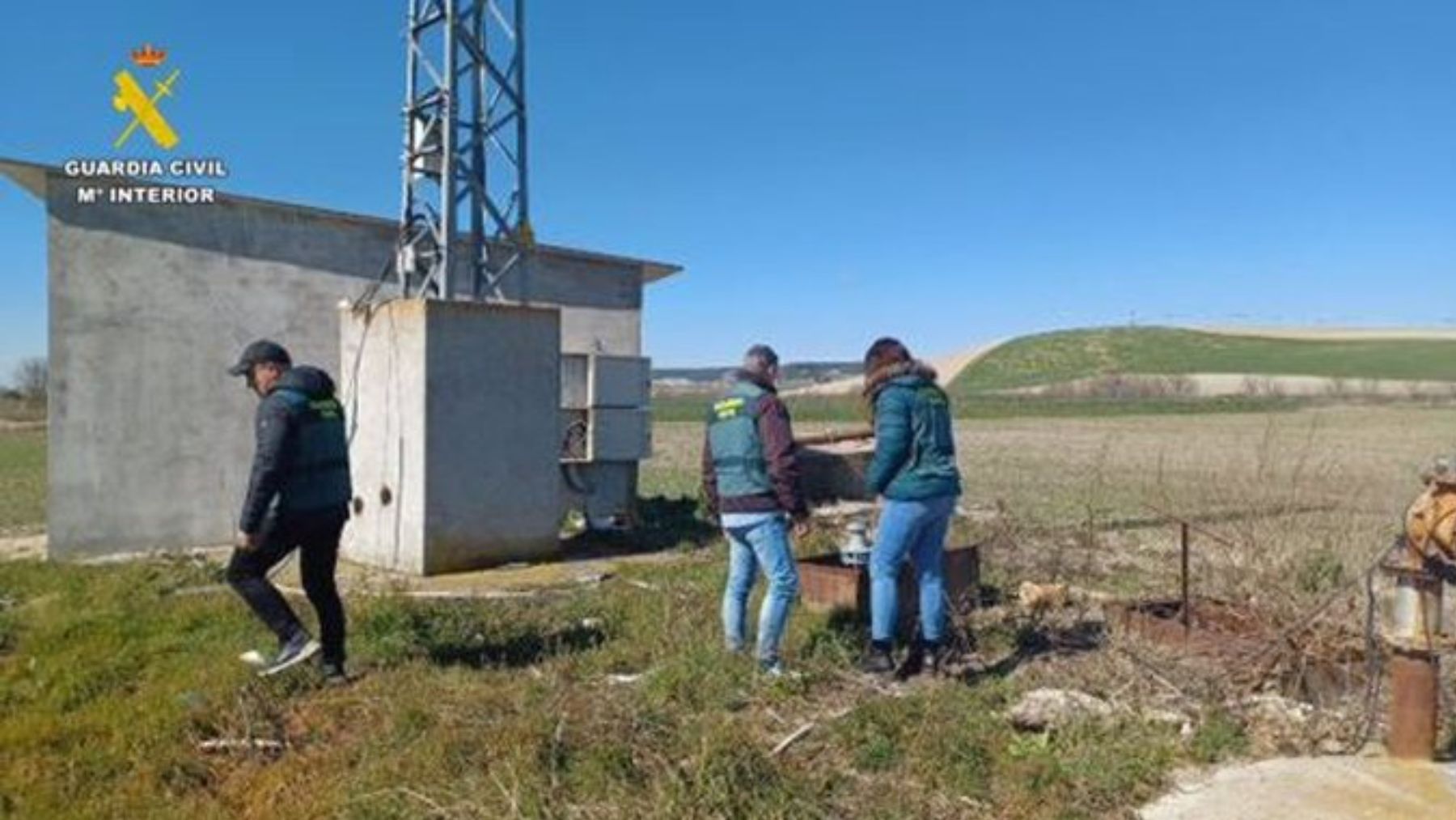 La torre donde se produjo el robo de cobre.