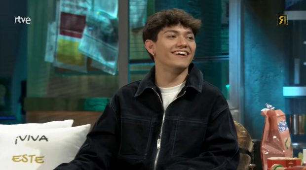 JJ, ganador de Eurovisión 2025, visita La Revuelta. (RTVE)