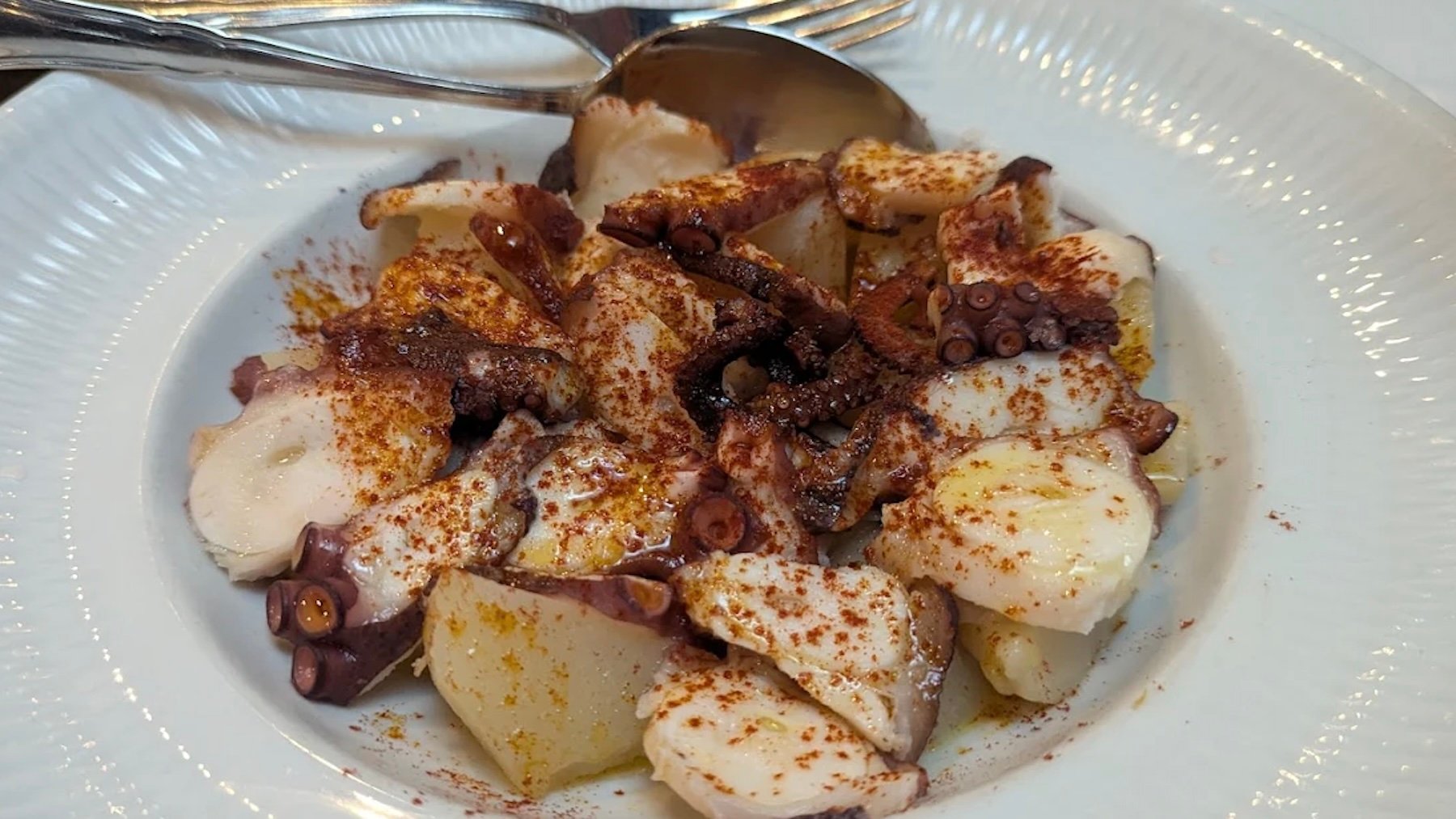 Pulpo a la gallega. Imagen: Google reviews/ Sergio Giacosa.