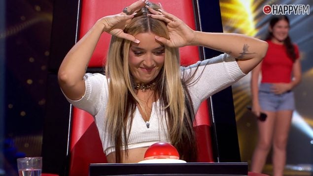 Lola Índigo en La Voz Kids. (Atresmedia)