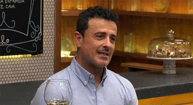 Carlos en First Dates. (Mediaset)