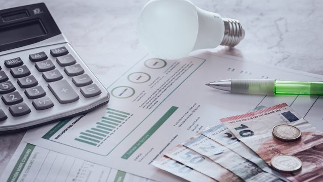 El recibo eléctrico impulsa la inflación: CEOE advierte del repunte de precios desde julio