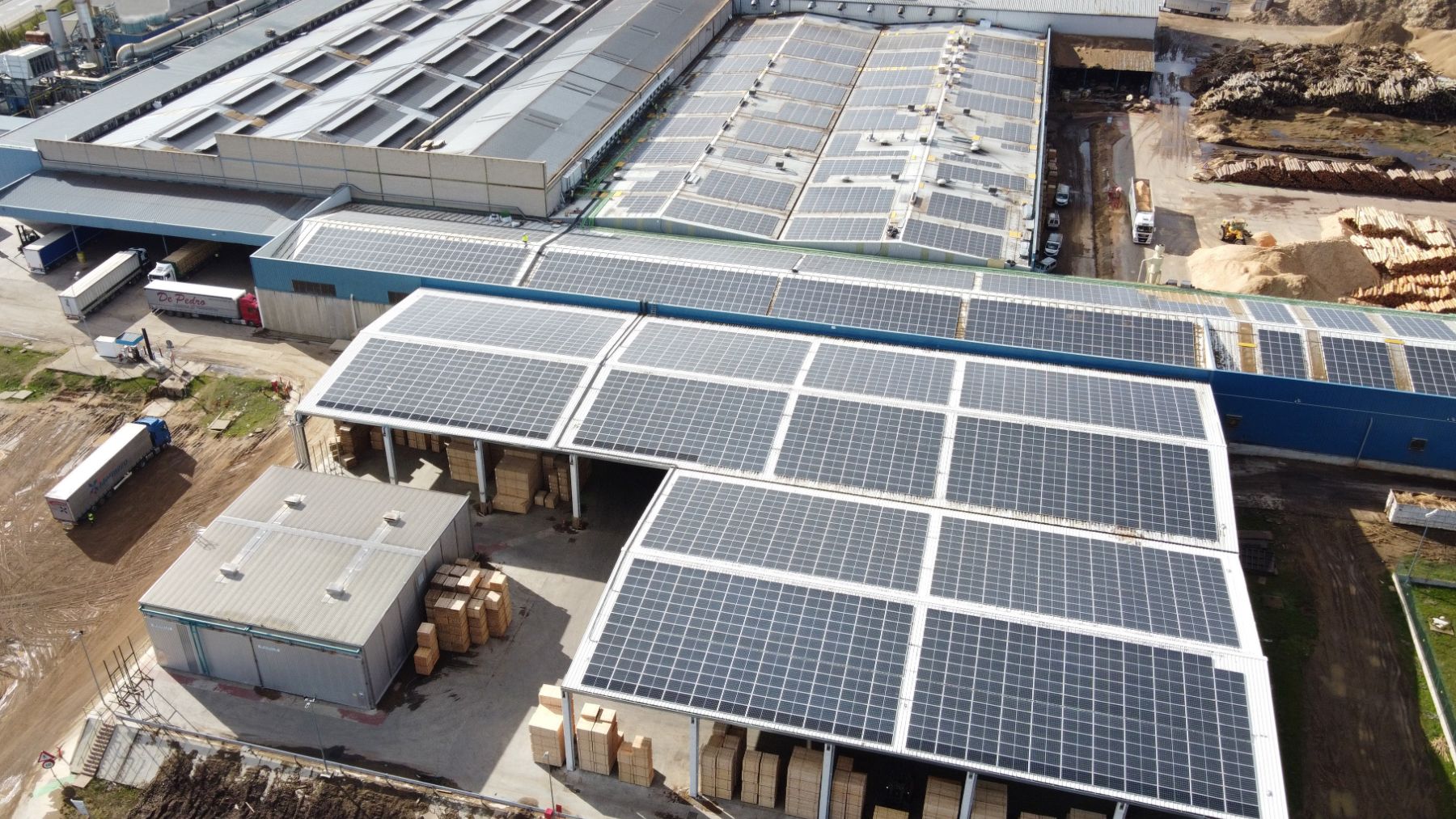 Instalación de la empresa Tableros Losán (Soria). (Foto: Soria).