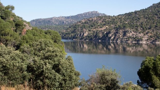 Pantano de San Juan, zona habilitada para el baño en la Comunidad de Madrid.