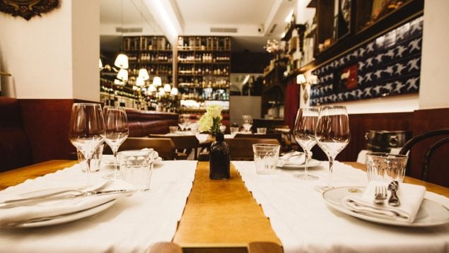 Mejor bar de tapas del mundo está en Barcelona, mejores bares de tapas en Barcelona, bares más famosos de España, mejor bar de tapas de Cataluña.