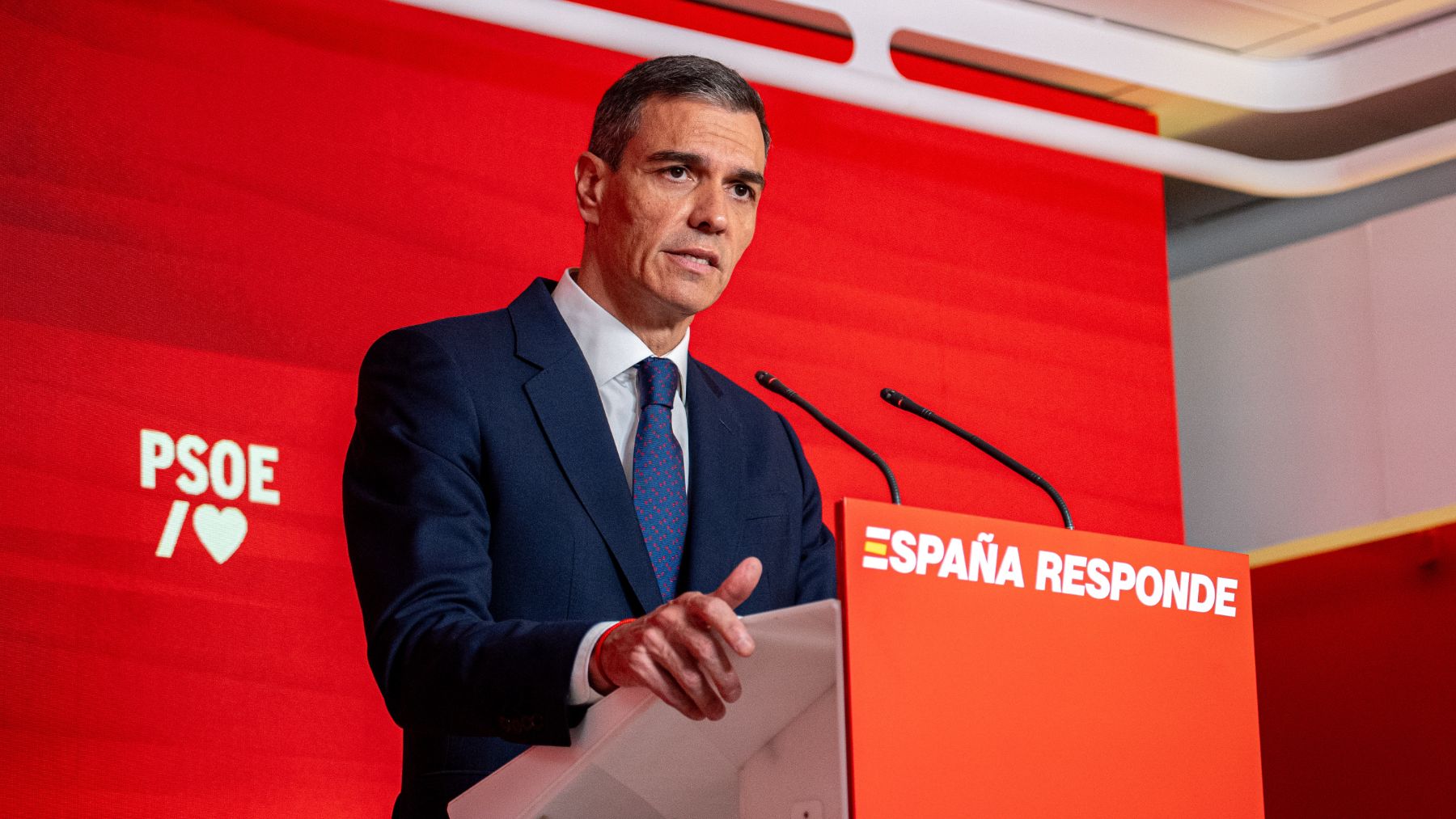 Pedro Sánchez, en su comparecencia en Ferraz. (Europa Press)