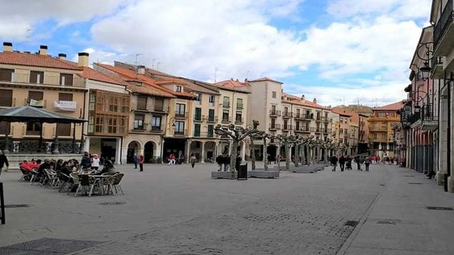 Aranda del Duero atemorizado por los okupas, okupas violentos en Castilla y León, problema con los okupas en España, espejo público y okupación, vecinos y okupas.