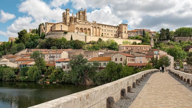 Por qué emigrar a Francia si eres español, mejores ciudades francesas para emigrar desde España, mudarte a Francia desde España, ciudades del sur de Francia para mudarse, ciudades francesas donde hablan español, coste de vida de emigrar a Francia.