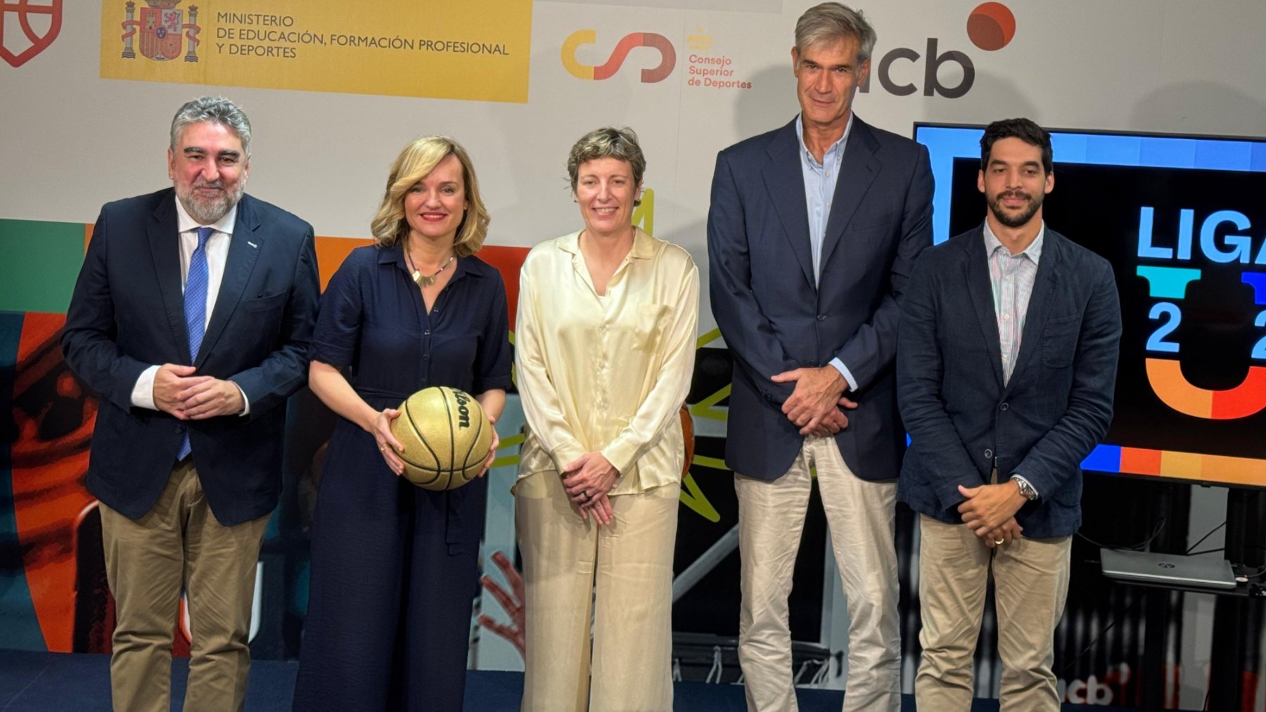 Uribes, Alegría, Elisa Aguilar, Antonio Martín y Pepe Poza.