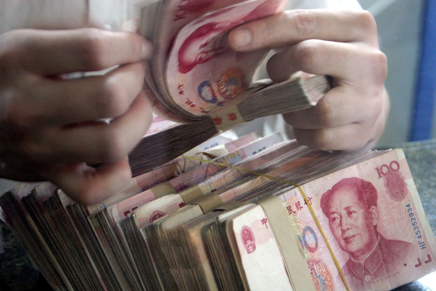 El renminbi, la divisa china. (Getty Images)