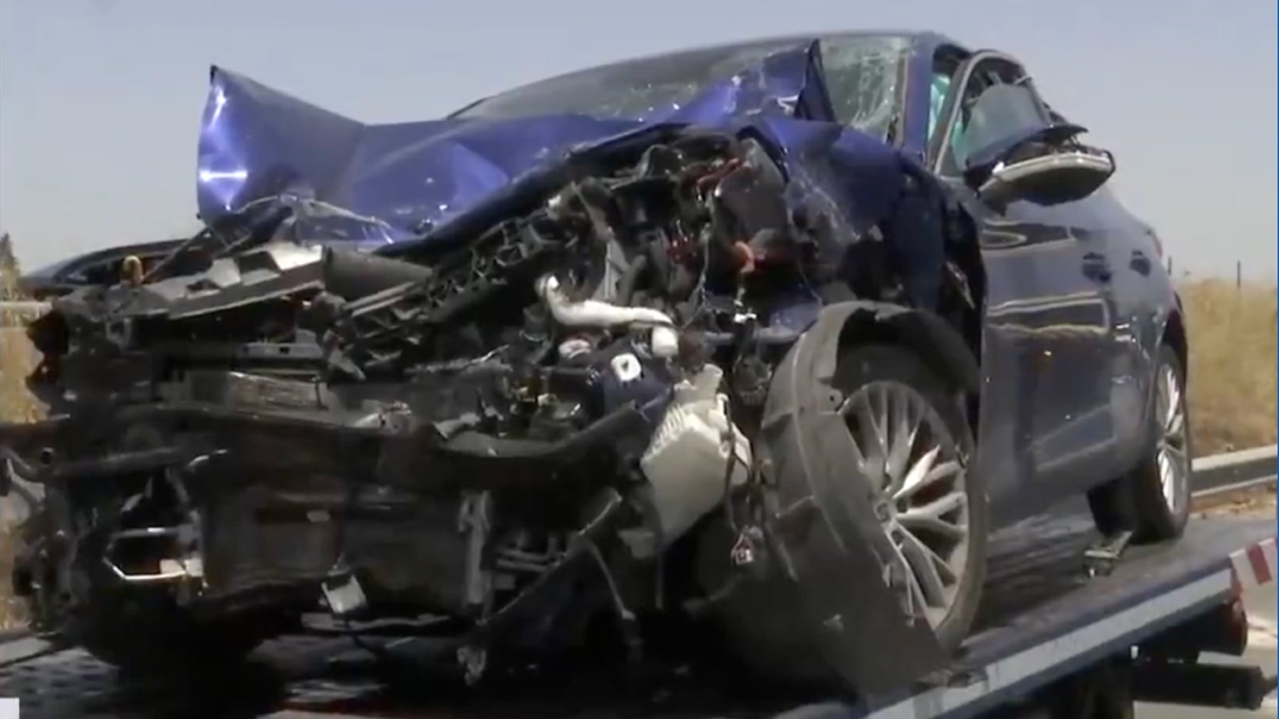 Vehículo implicado en el accidente mortal. (Canal Sur)