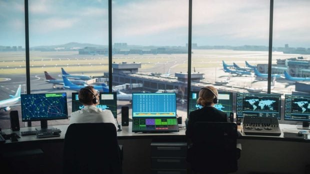 Controladores aéreos