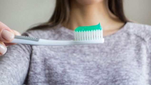 Lavarnos los dientes