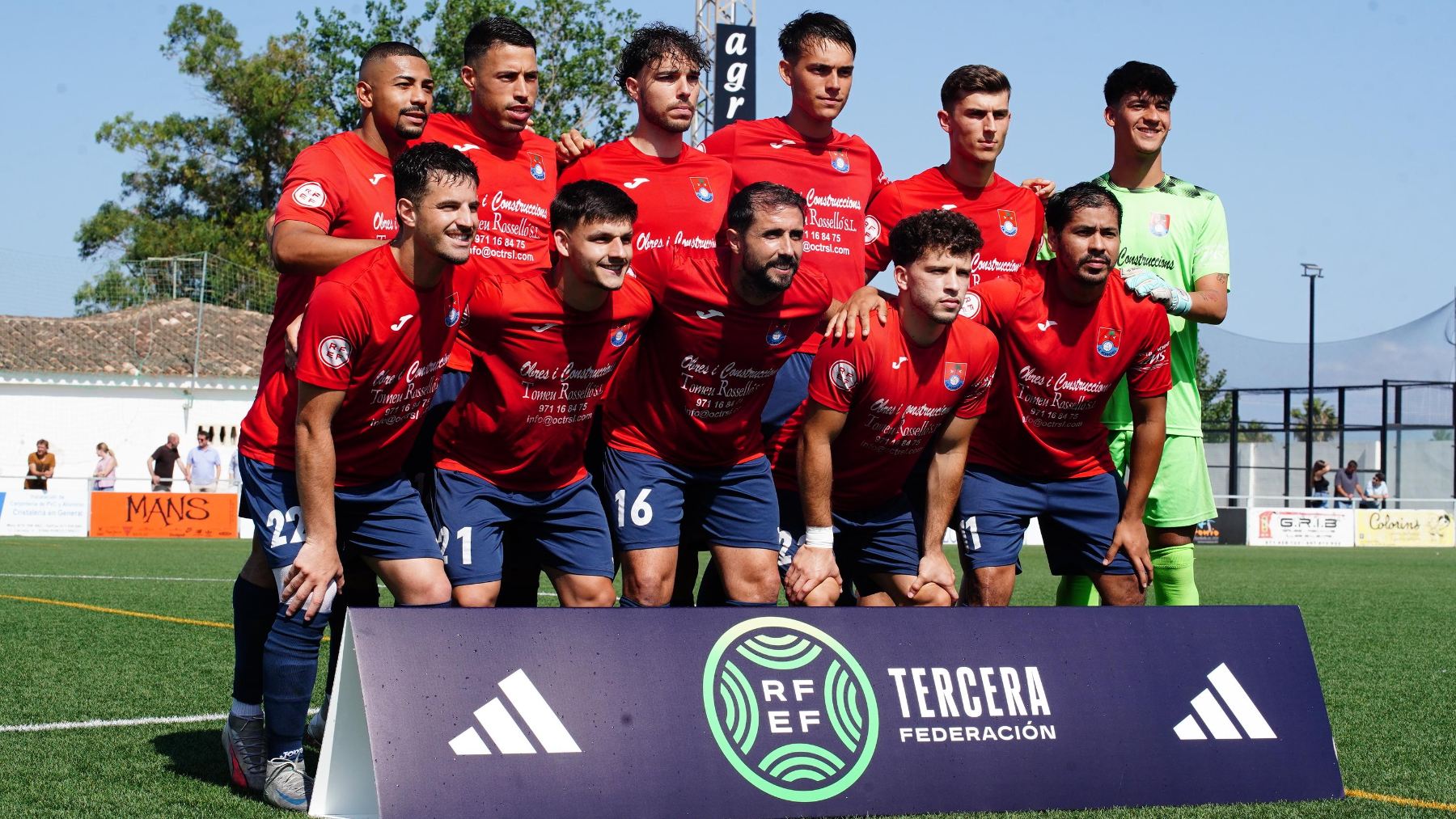 El equipo, formado.