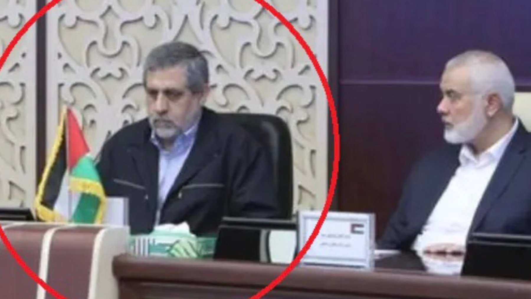 Mohammed Said Izadi con el líder de Hamás Ismail Haniya, eliminado en 2024 en Teherán.