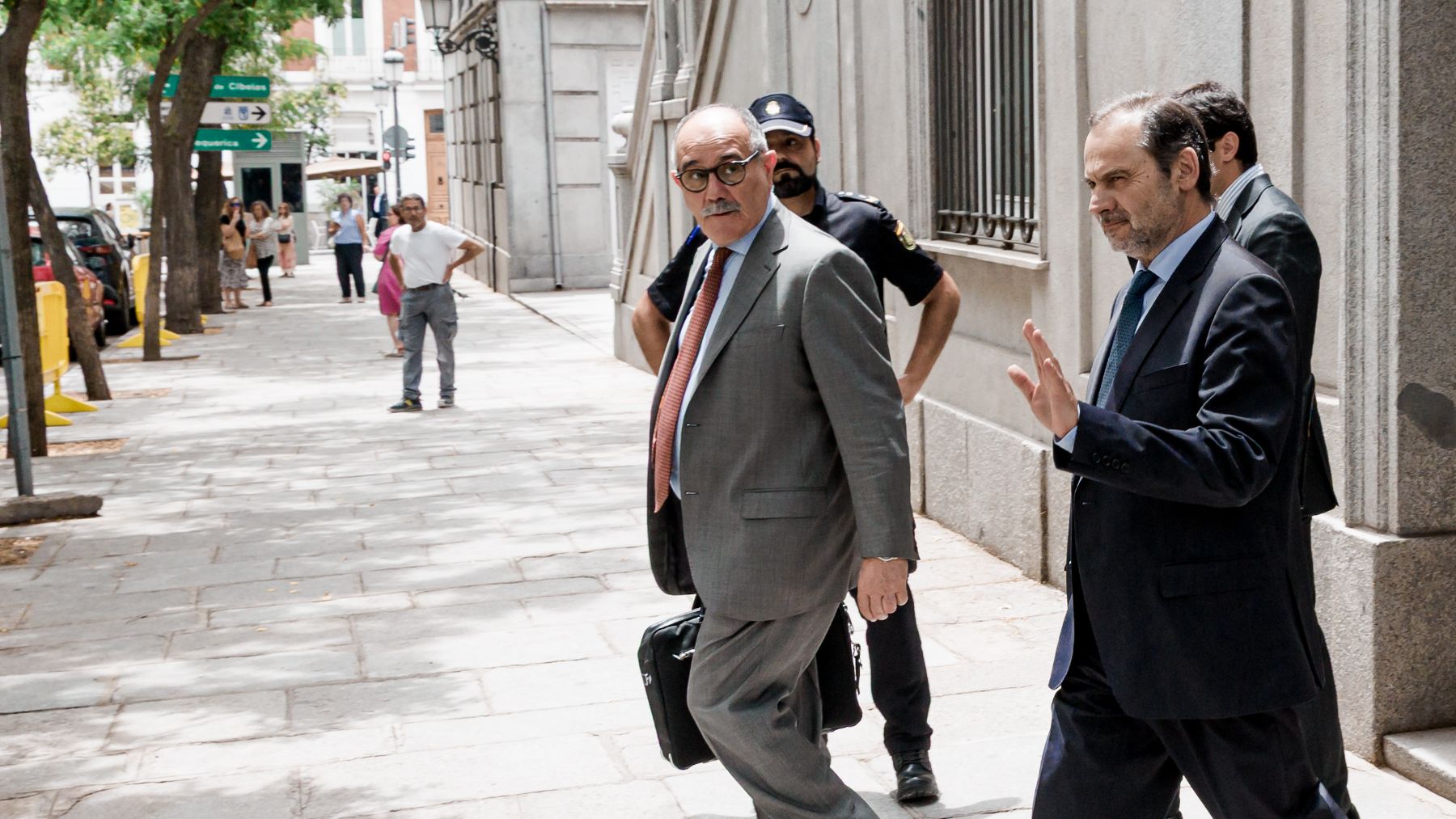 Ábalos sale de declarar en el Tribunal Supremo.