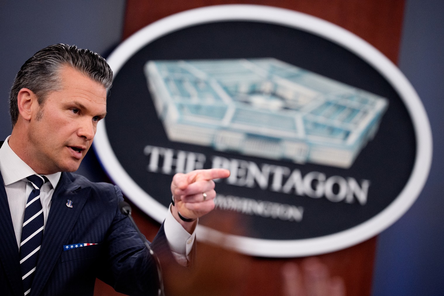 El secretario de Defensa de EEUU, Pete Hegseth, en El Pentágono tras atacar a Irán. (Getty)
