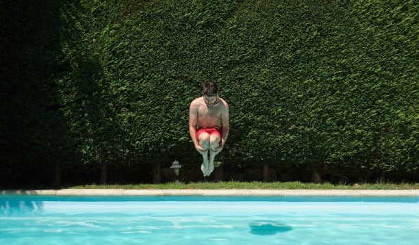 Verano y lesiones medulares: el impacto de una mala zambullida