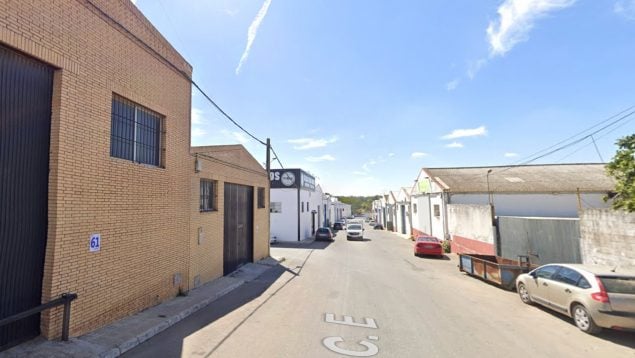 Investigan la muerte de un menor de 16 años en un polígono de Carmona tras una fiesta de graduación