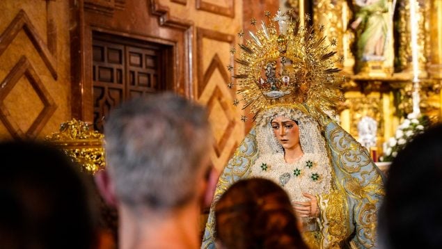 La Macarena elige a Pedro Manzano para la nueva restauración de la Virgen tras la polémica