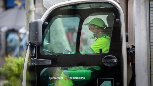 Trabajadora limpieza Barcelona ola de calor