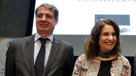 Vicente Fernández Guerrero y María Jesús Montero.