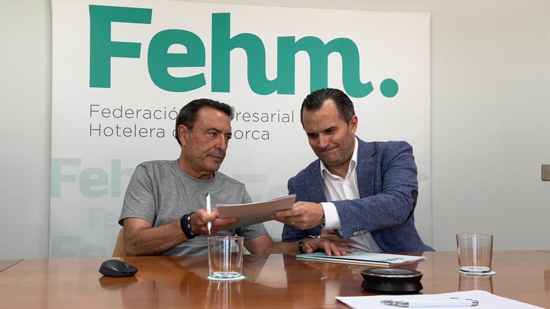 Una subida salarial del 13,5% en tres años acaba con la huelga salvaje convocada en hostelería