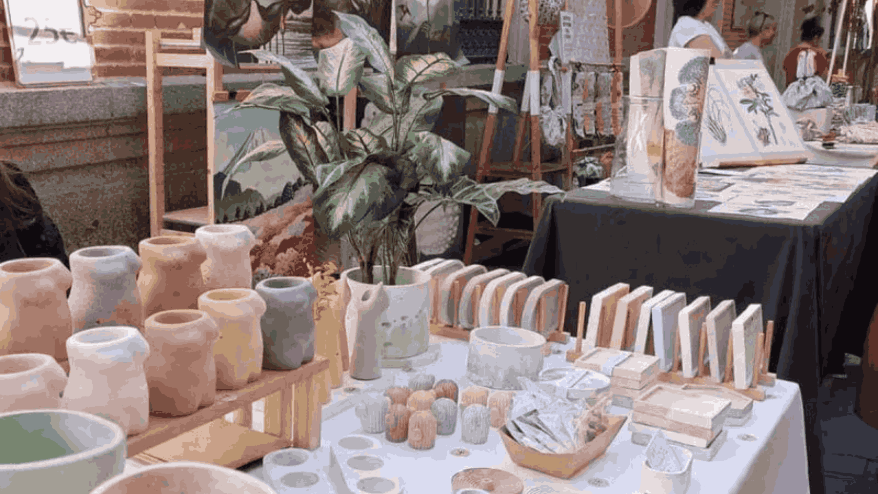 Mercadillo de las Ranas Barrio de las Letras