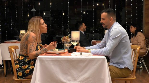 Estefanía y Rodrigo en First Dates. (Mediaset)