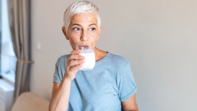 Lácteos, leche, mayores, bebidas, salud