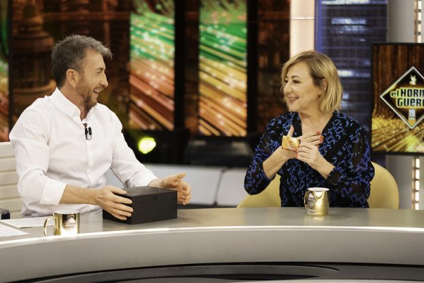Pablo Motos y Carmen Machi en 'El Hormiguero' (Atresmedia).