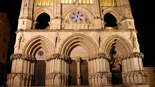 Historia de la Catedral de Cuenca, catedral de España parecida a Notre Dame, por qué la Catedral de Cuenca es tan impresionante, reconquista de España en Cuenca.