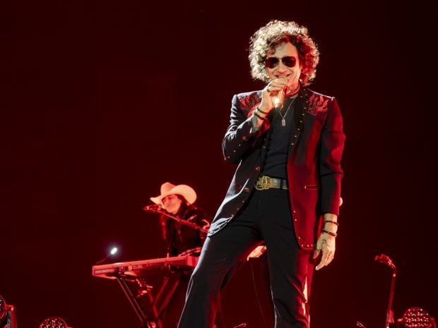 Enrique Bunbury en un concierto. (Foto: Gtres)