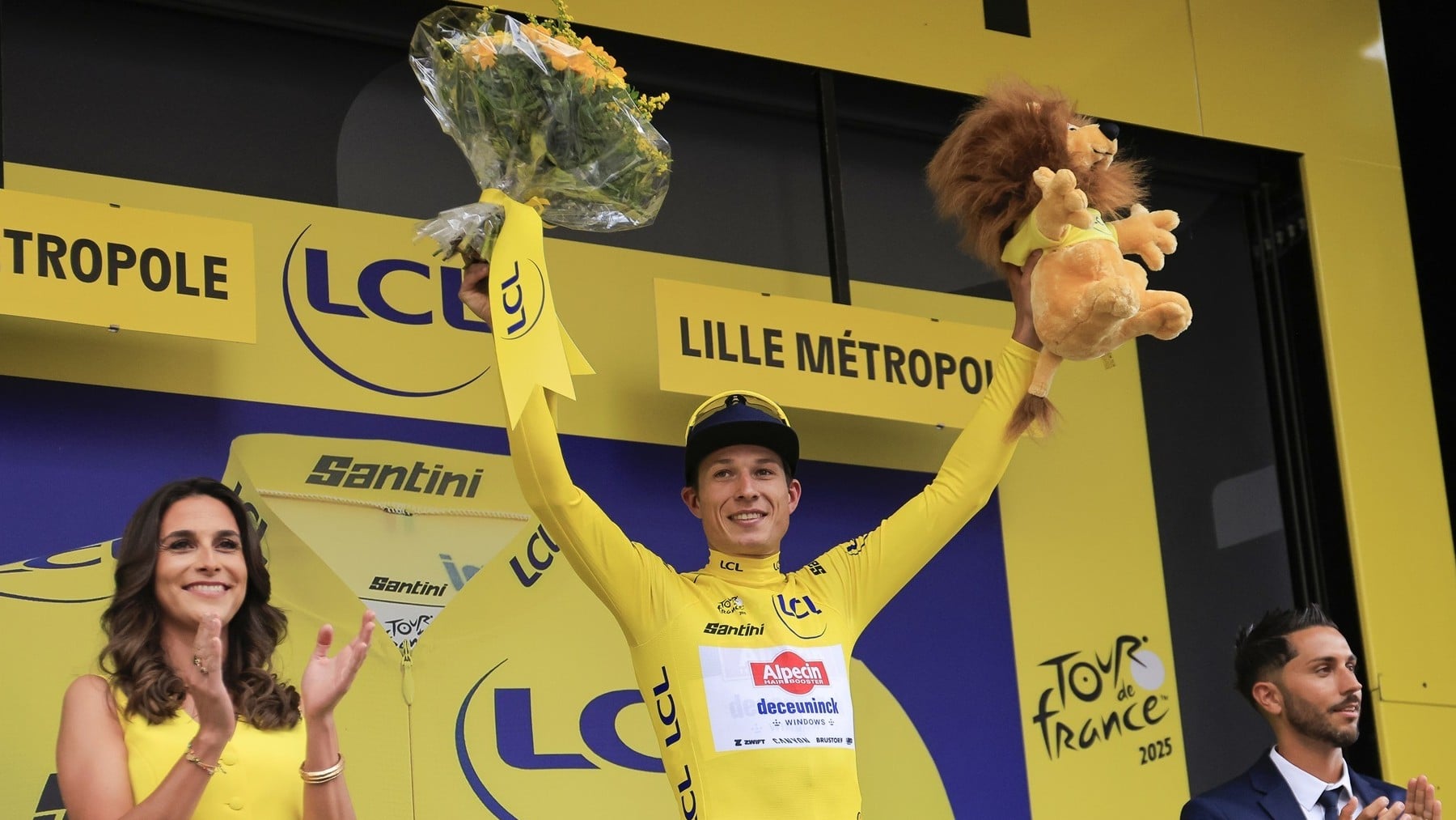 ¿Por qué se regala un peluche de un león a los ciclistas en el Tour de Francia?